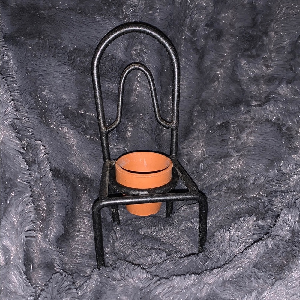 Black Metal Mini Chair Planter